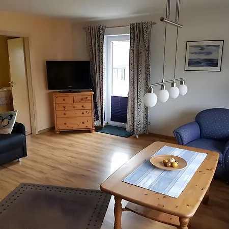 Apartment Tenge Og Rechts